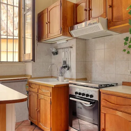 Joivy Charming Flat In Porta Romana Apartamento